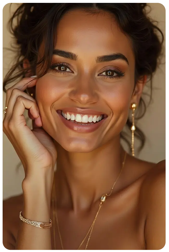 Revendedora Florisse usando semijoias premium em Belo Horizonte